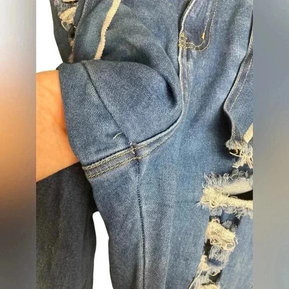 Gritty soul distressed jeans size large - Picture 5 of 10
